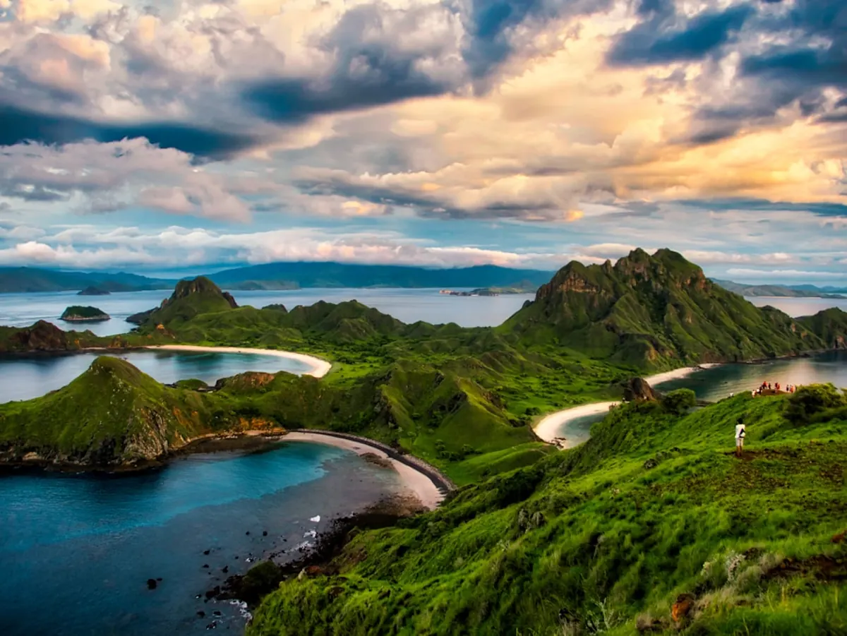 Labuan Bajo base guide